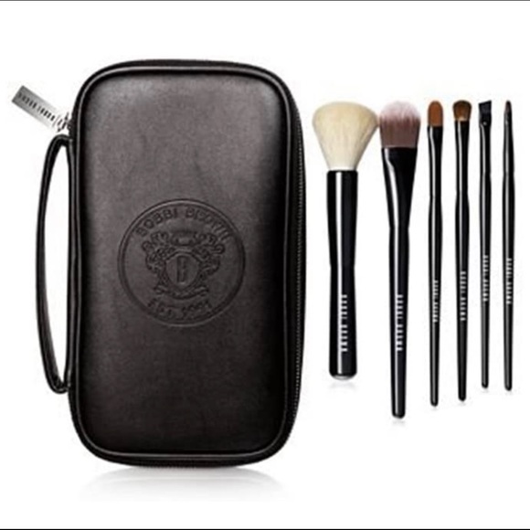 Bobbi Brown Classic Brush Set - NEVER USED - Picture 1 of 4
